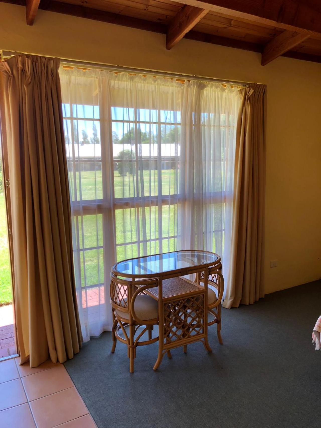 Coonawarra Place Motor Inn Екстер'єр фото